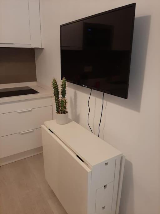 Coqueto Apartamento En Triana Sevilla Bagian luar foto